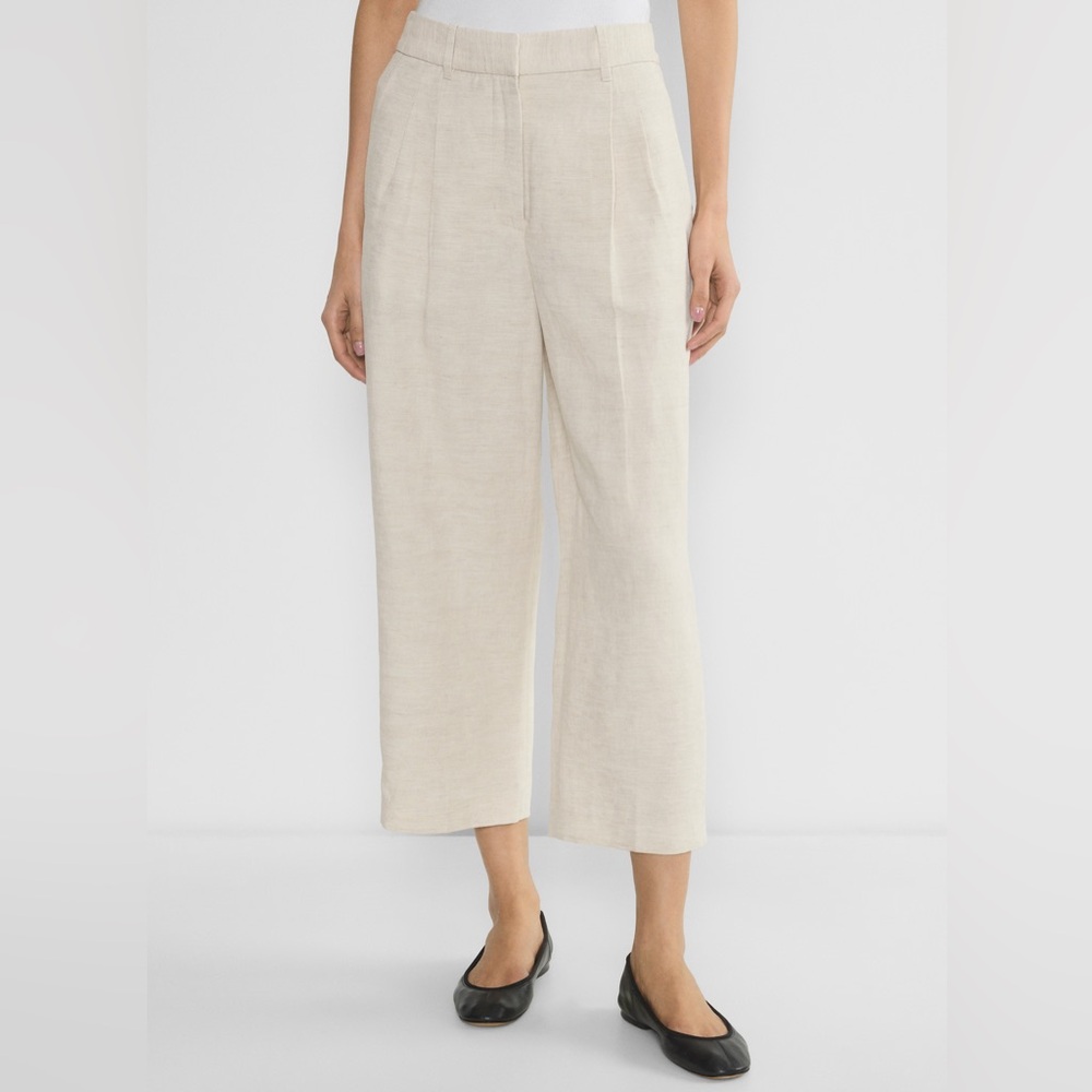 Aritzia Efforless Linen Cropped Ankle Pant (Size 2)